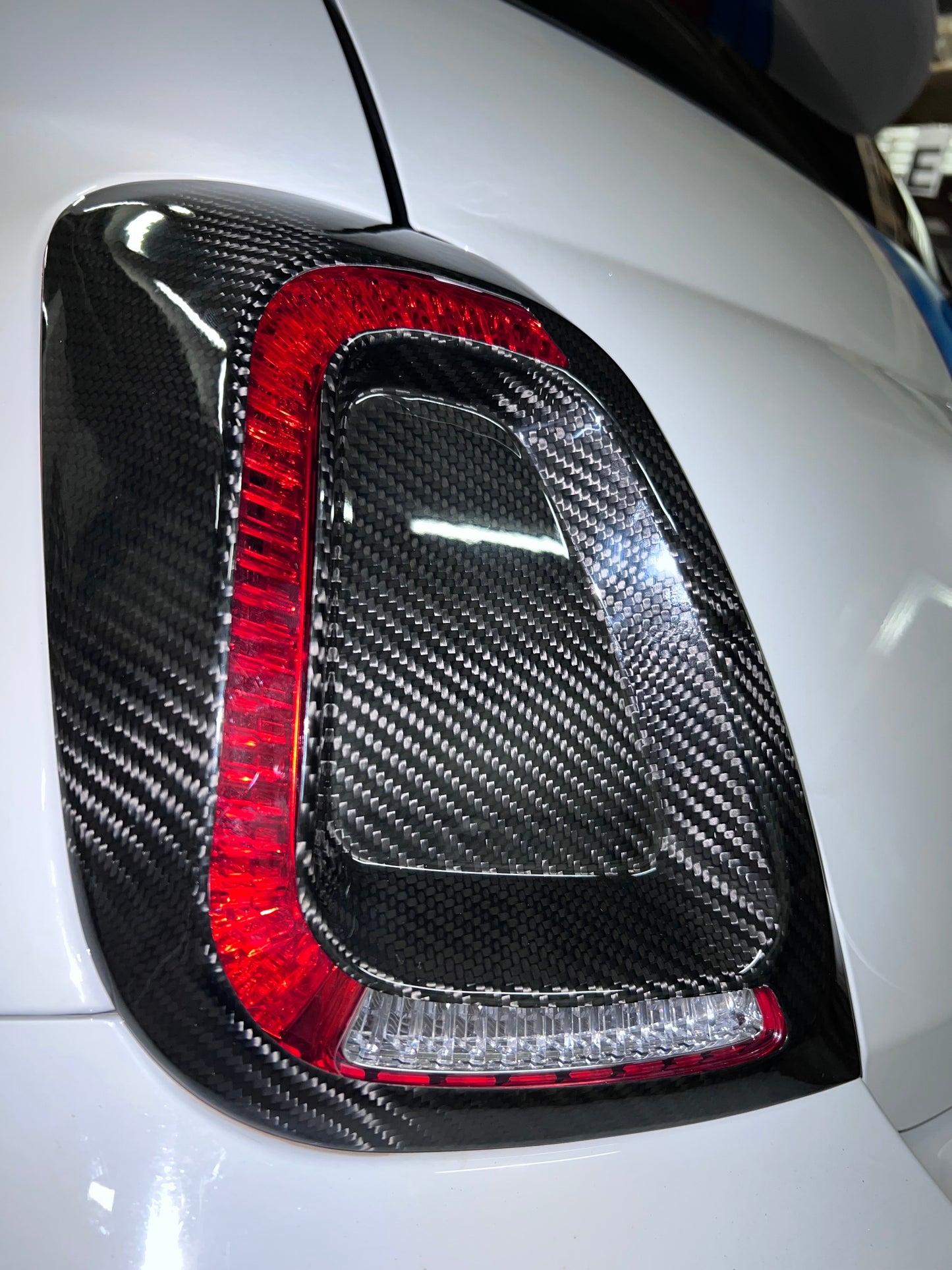Cover Fanali Posteriori VERO CARBONIO Abarth 595/695 Restyling - Fiat 500