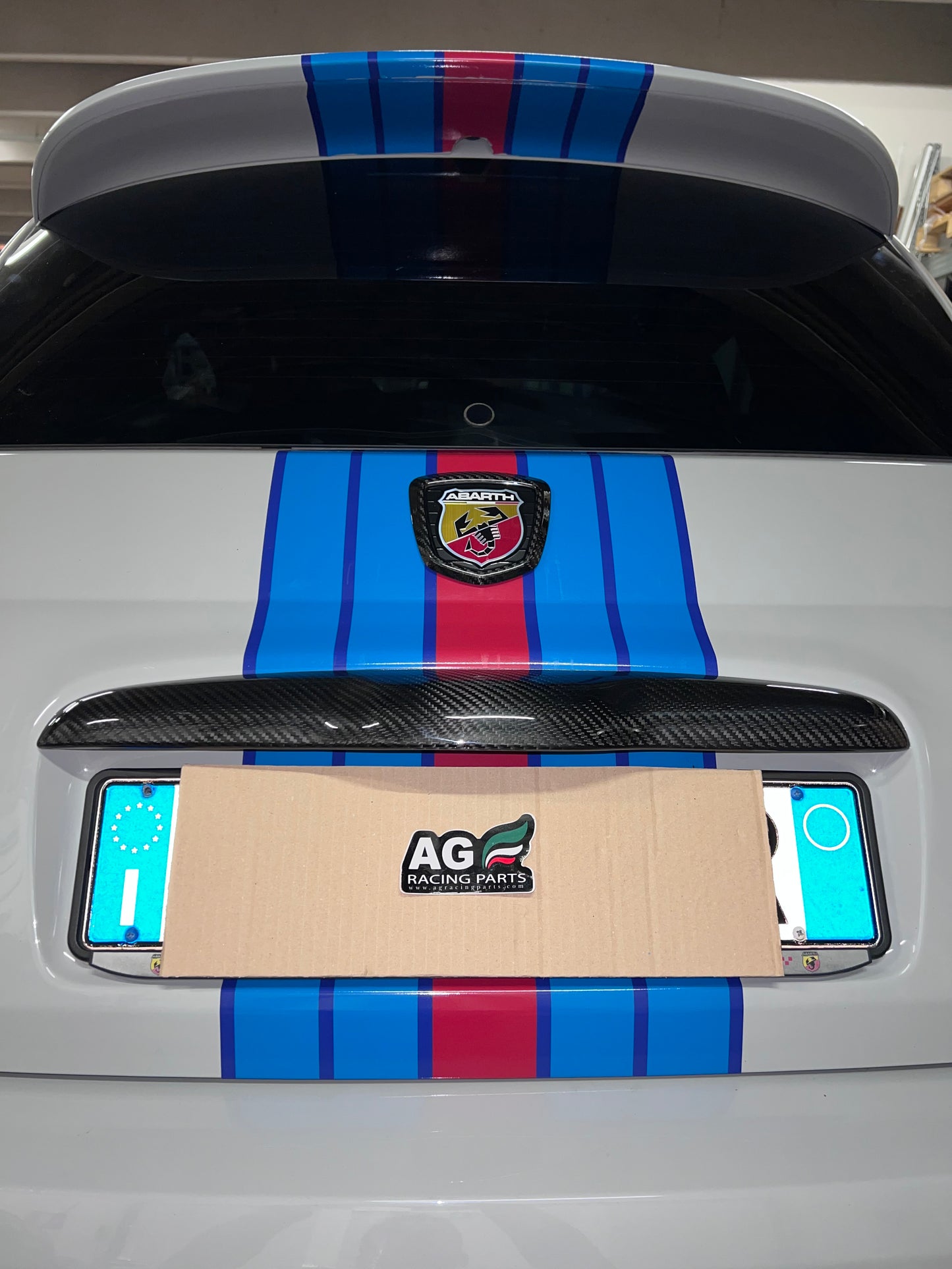 Cover maniglia baule in vera fibra di carbonio Abarth 500/595 Fiat 500